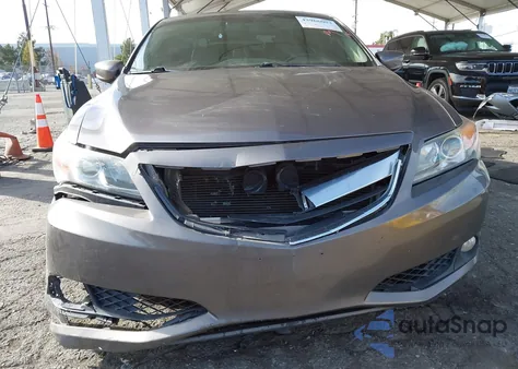 2014 Acura Ilx 2.0L z USA, uszkodzony, nr VIN 19VDE1F72EE013336
